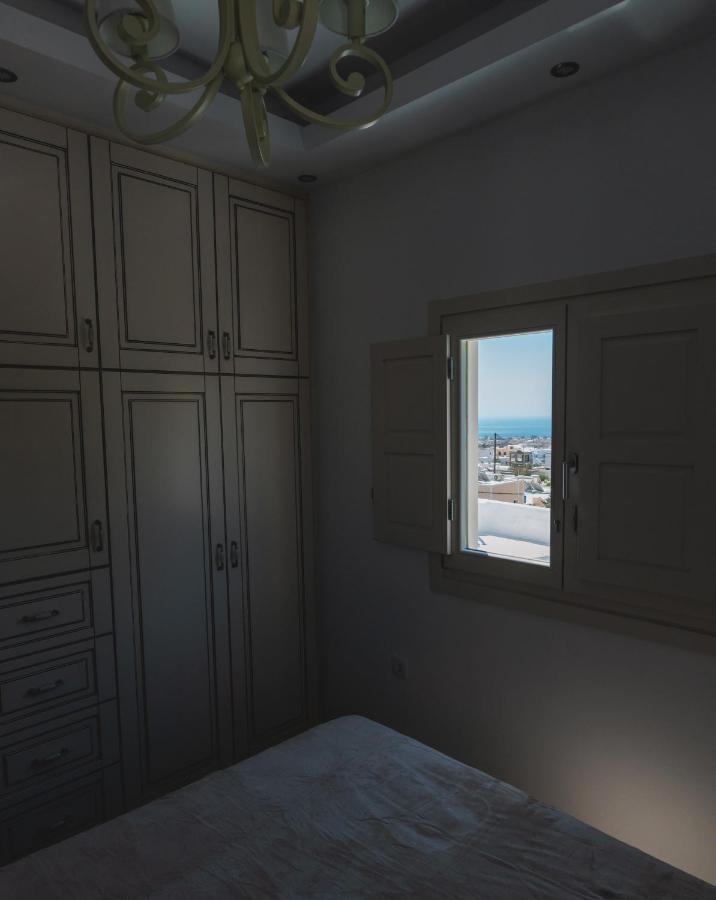 Lux house with outdoor jacuzzi&sea view in Santorini Appartement Emporio  Buitenkant foto